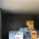 Wanden cement gebonden materiaal plafond glad gepleisterd